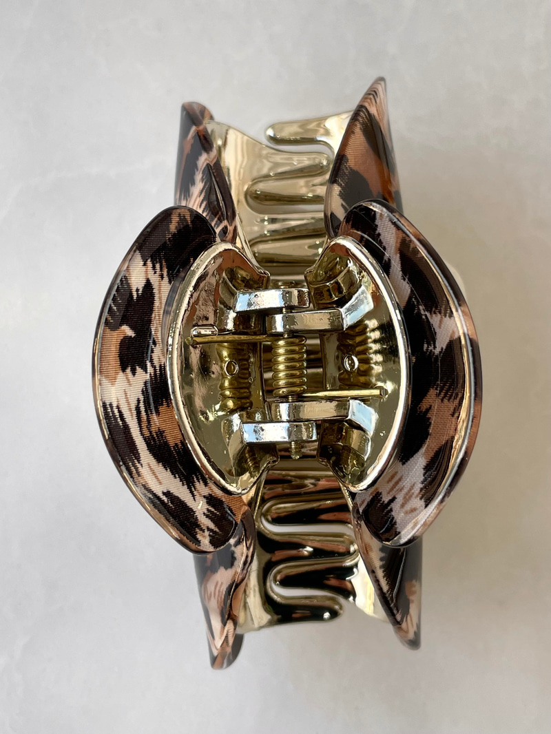 Gold Detaylı Leopar Desenli Mandal Toka Koyu Kahve