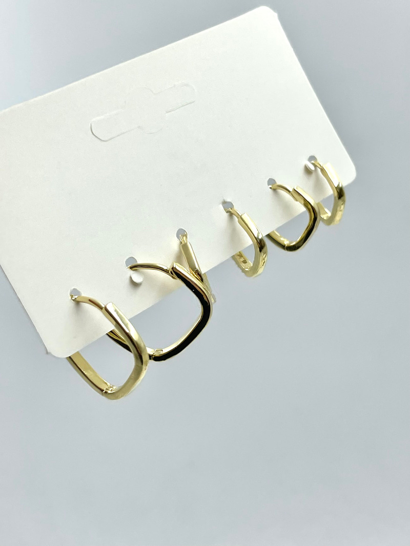 Altın Kaplama Gömme Taşlı ve Kare Model Altılı Set Küpe Gold