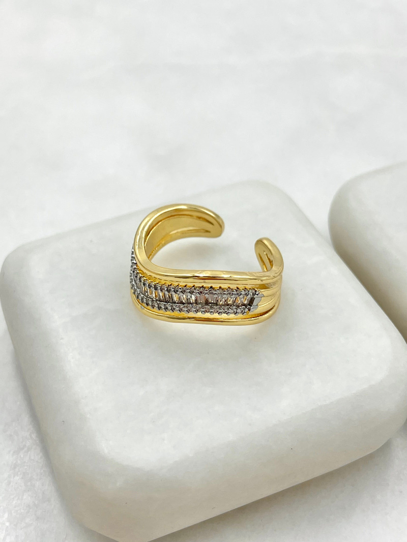 Baget Taşlı Çift Renk Dalga Model Yüzük Gold