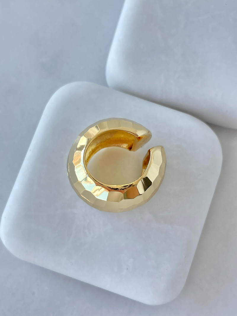 Altın Kaplama Işıltılı Yansımalı Kıkırdak Küpe Gold