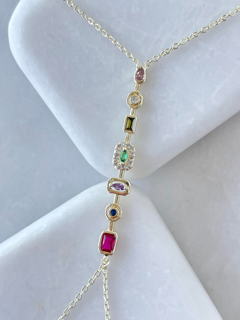 Altın Kaplama Renkli Geometrik Kristal Taşlı Şahmeran Gold