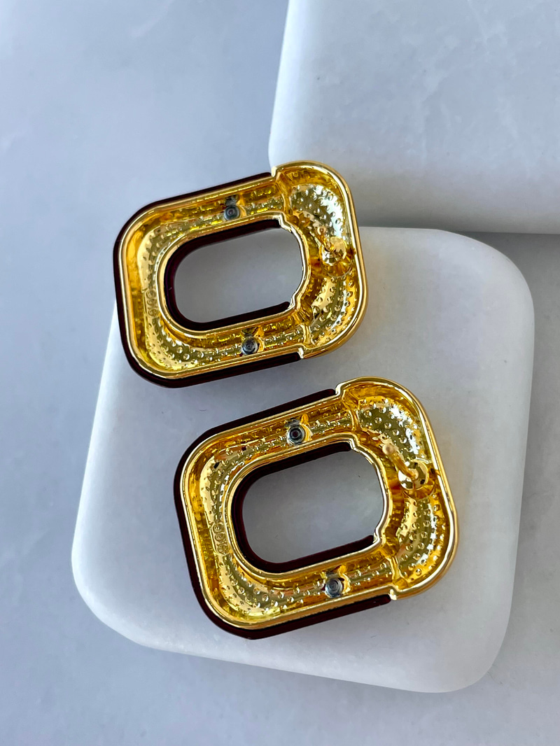 Gold Detaylı Mat Küpe Bordo
