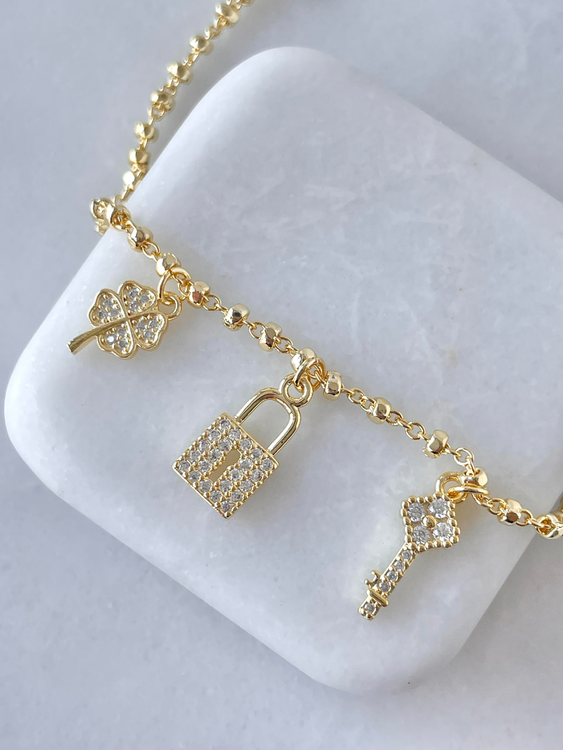 Altın Kaplama Anahtar ve Kilit Model Bileklik Gold