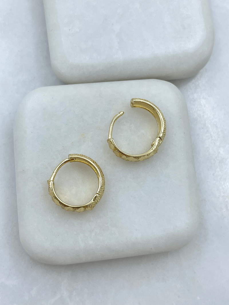 Altın Kaplama Lazer Işıltılı Üçgen Model Halka Küpe Gold