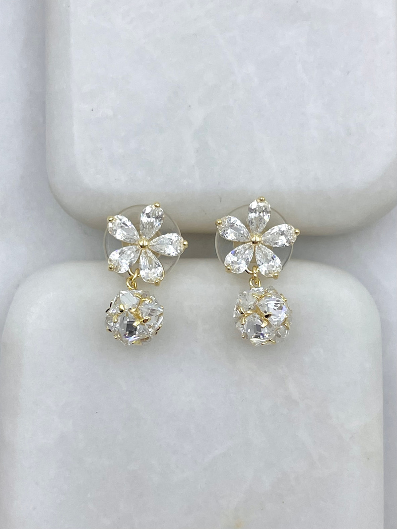 Özel Seri Swarovski Taş Sallantılı Tasarım Çiçek Küpe Gold