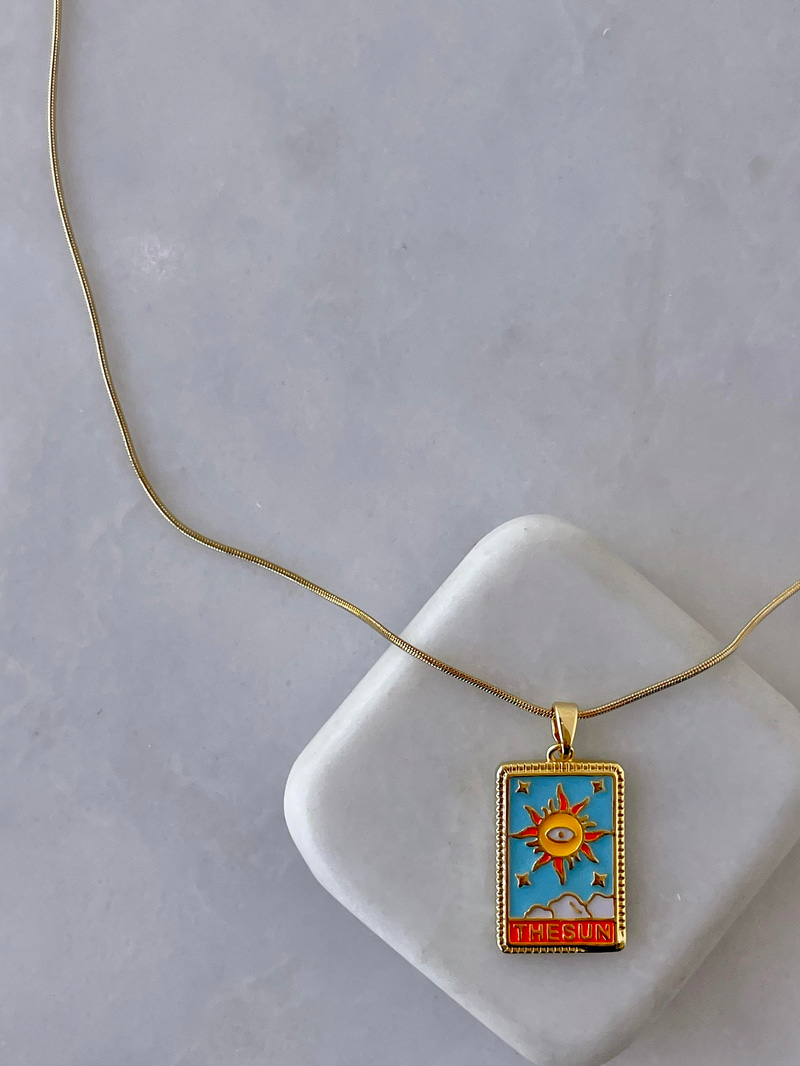 Çelik The Sun Tarot Kartı Kolye