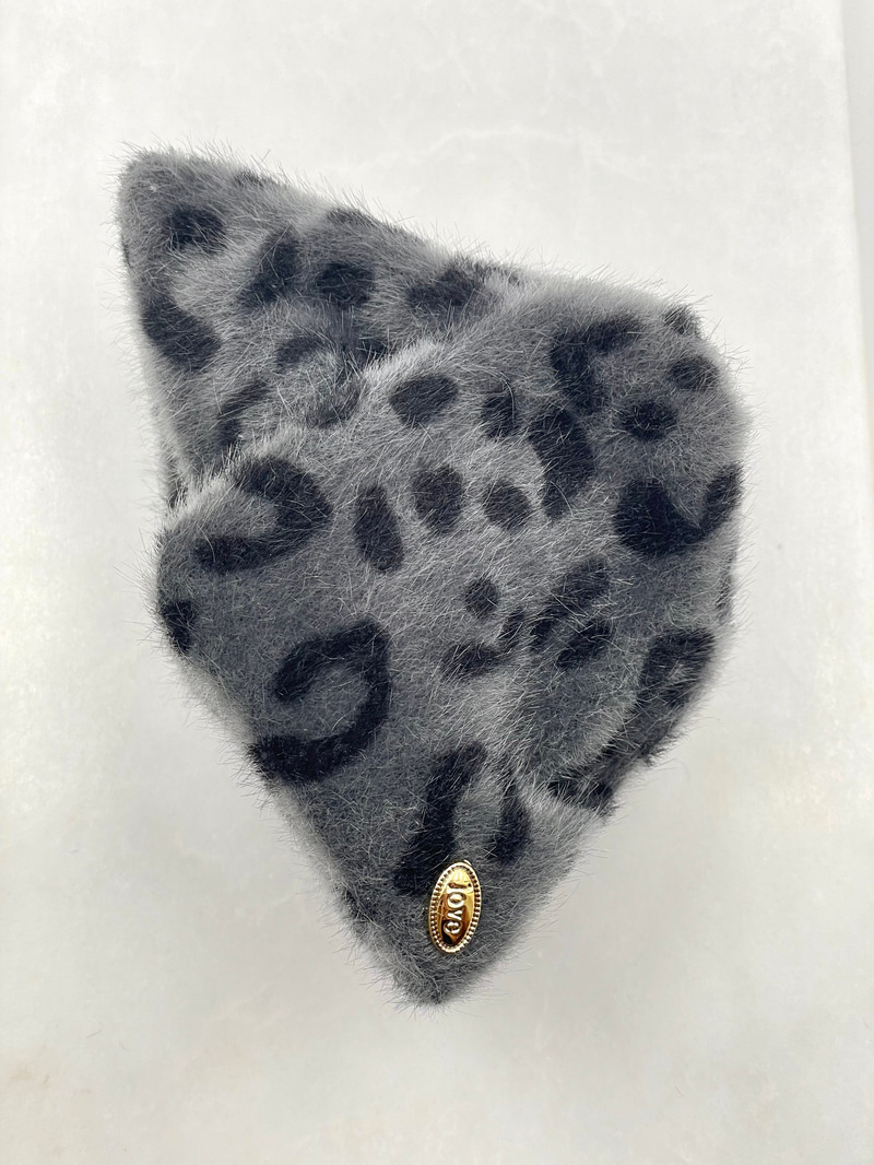Tüylü Leopar Dubai Tokası Gri