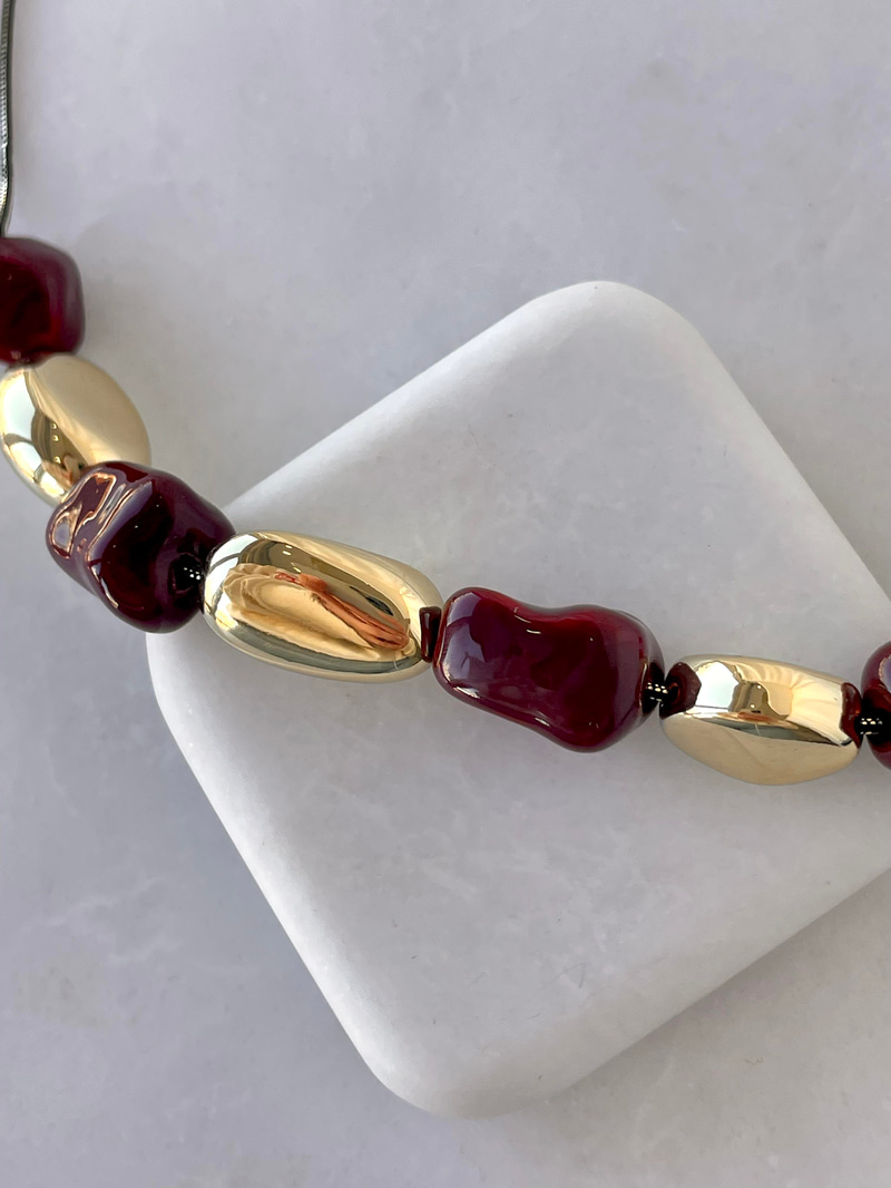 Altın Kaplama Gold Detaylı Bordo Doğal Taş Kolye