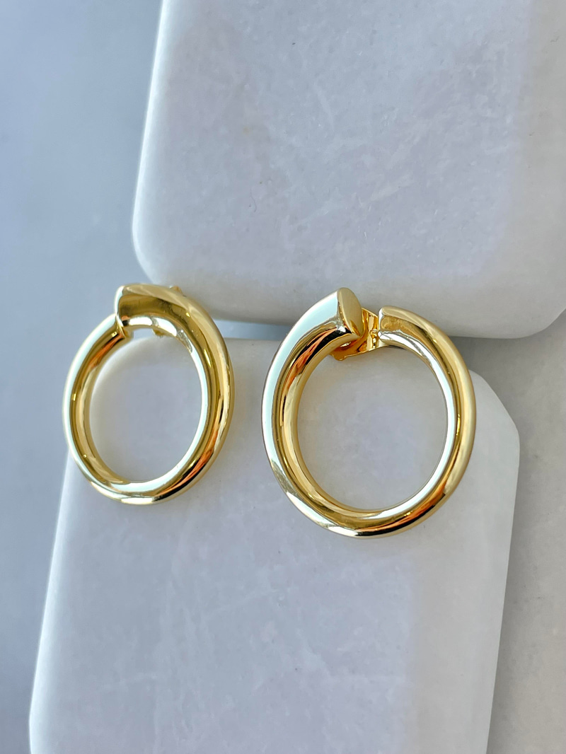 Özel Seri Birleşim Yuvarlak Küpe Gold