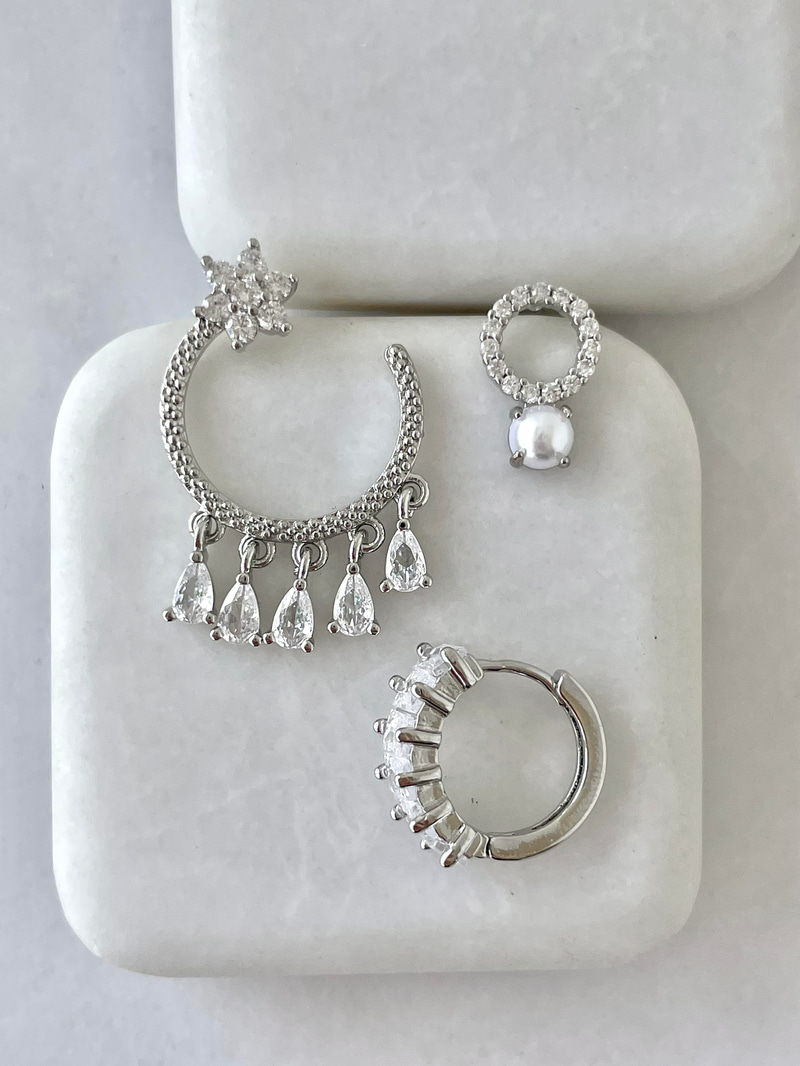 Altın Kaplama Üçlü Kristal Taşlı Hilal Küpe Gümüş