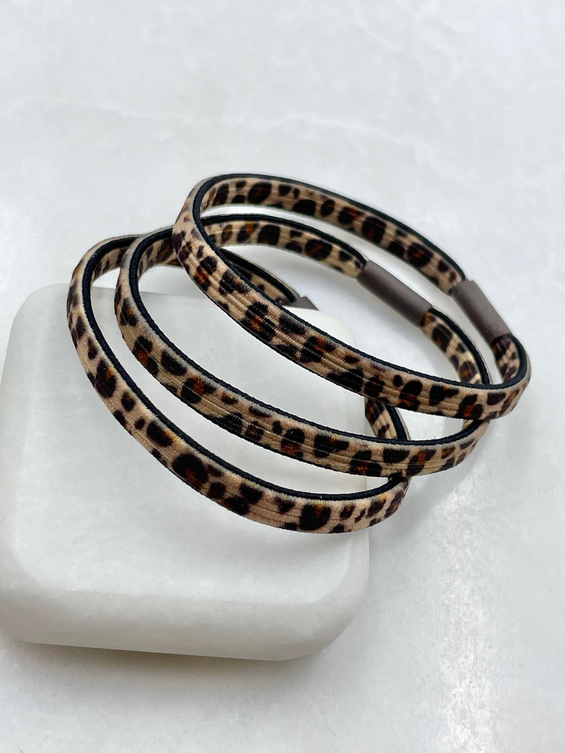 Leopar Desenli Lastik Toka Bej