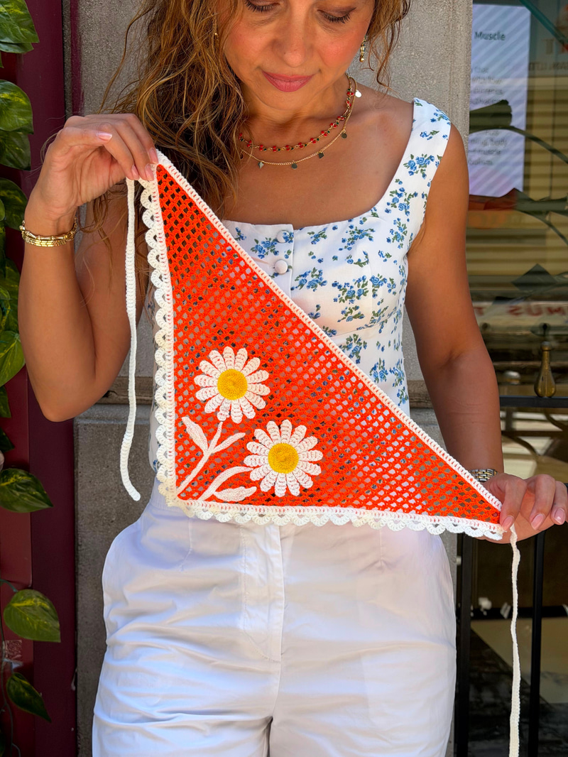 İkili Papatya Model Üçgen İpli Bandana Turuncu