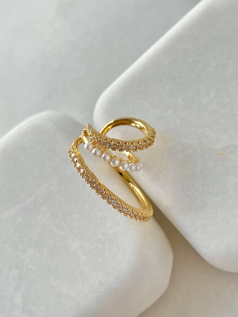 İncili Büyük Küçük Halkalı Kıkırdak Küpe Gold