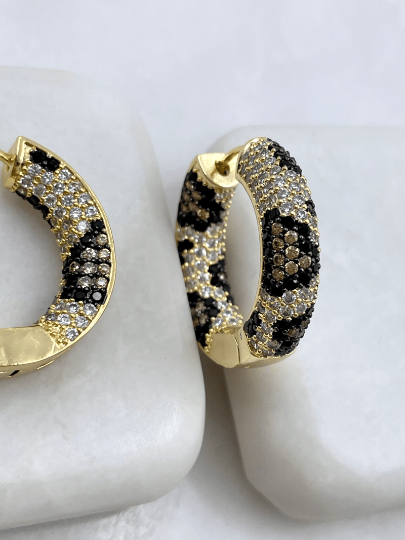 Altın Kaplama Gömme Taşlı Leopar Halka Küpe Gold