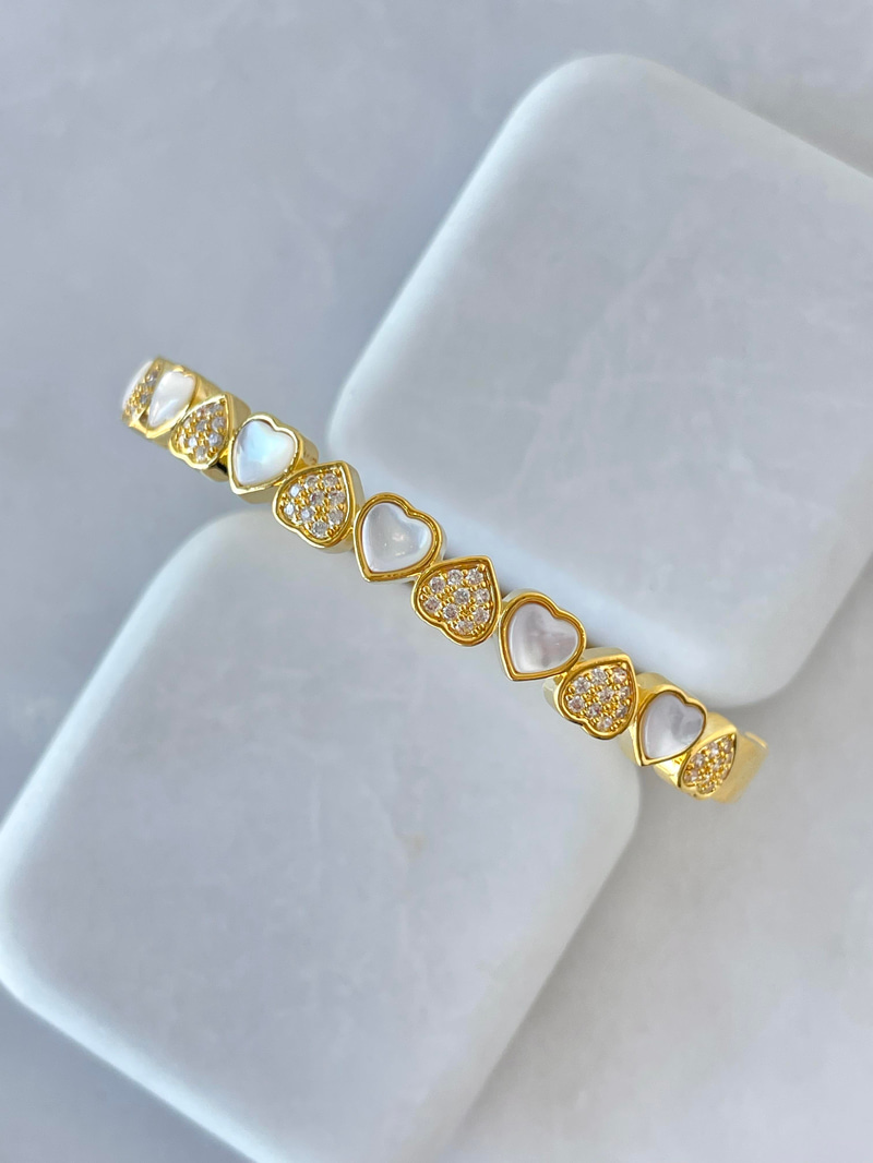Özel Seri Sedefli Kalp Kelepçe Gold