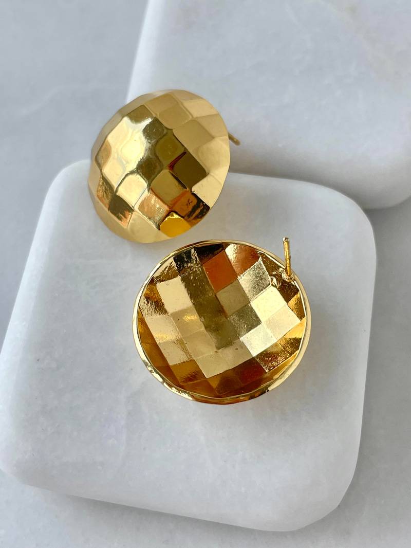 Çelik Işıltılı Daire Küpe Gold