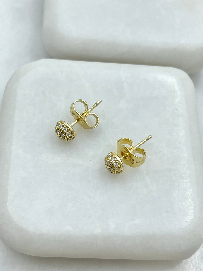 Özel Seri Gömme Taşlı Minik Top Küpe 0,5 cm Gold