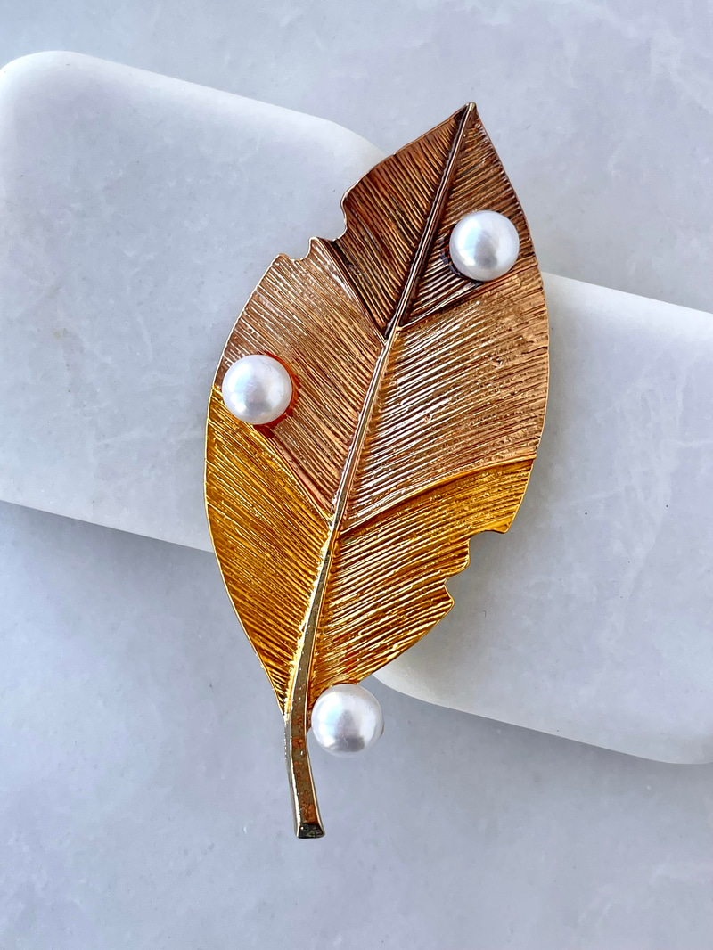 Bronz İnci Yaprak Broş