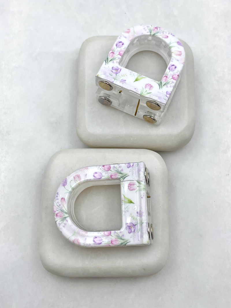 Çiçek Desenli Magnet Lock Toka Renkli