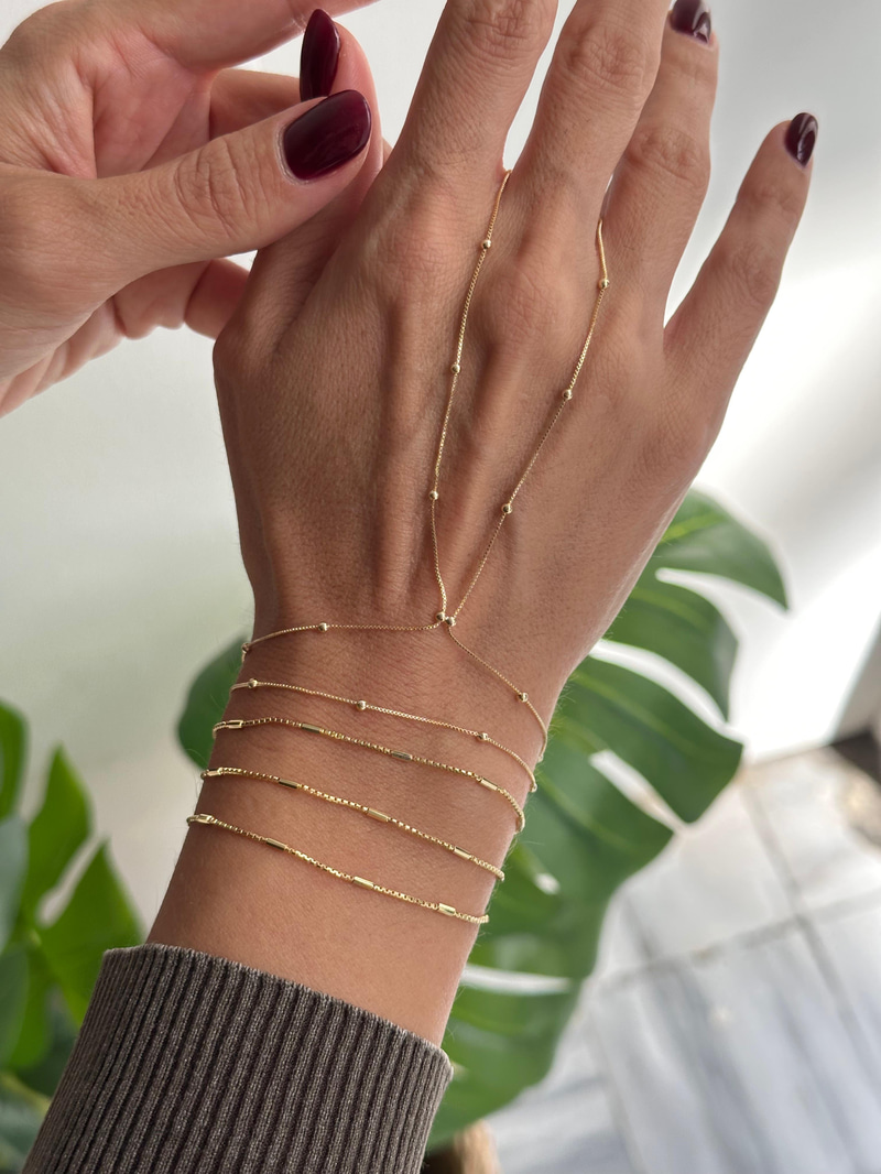 Altın Kaplama Minimal Topçuk Model Şahmeran Gold