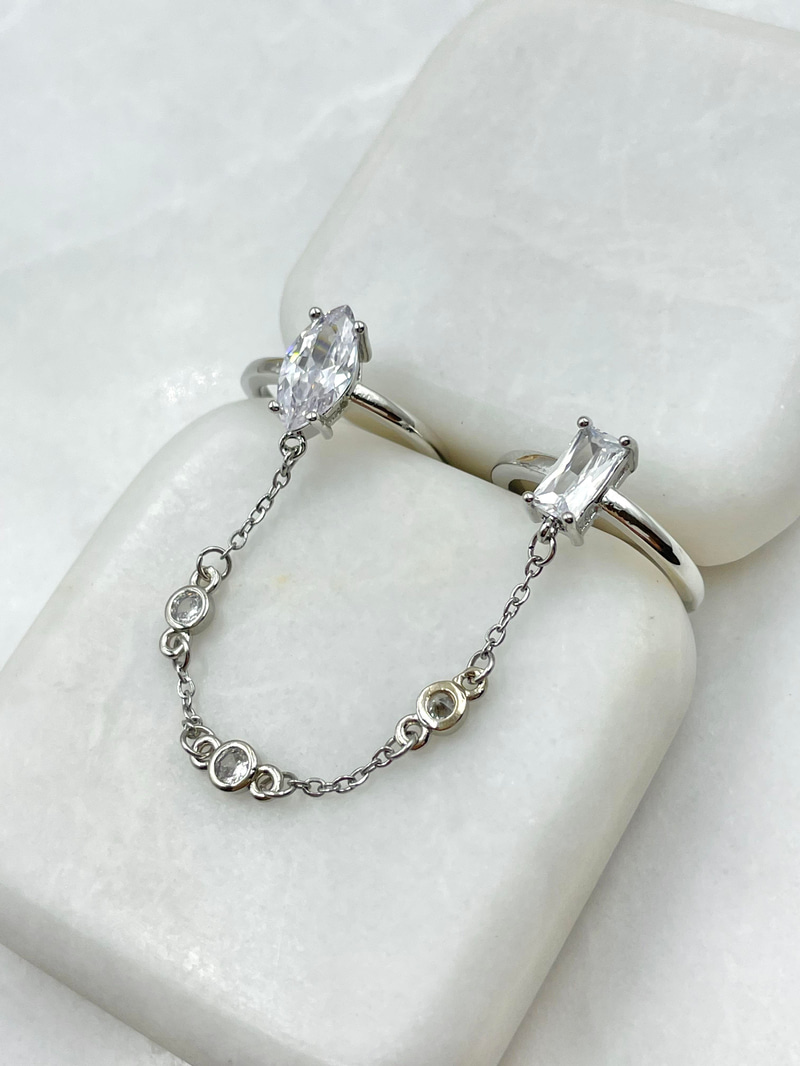 Altın Kaplama Kristal Taşlı Zincir Sallantılı Yüzük Gümüş