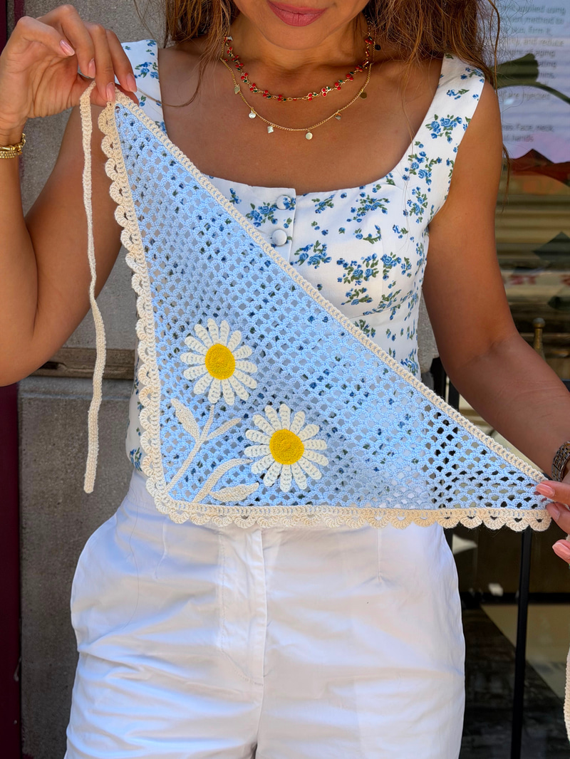 İkili Papatya Model Üçgen İpli Bandana Mavi