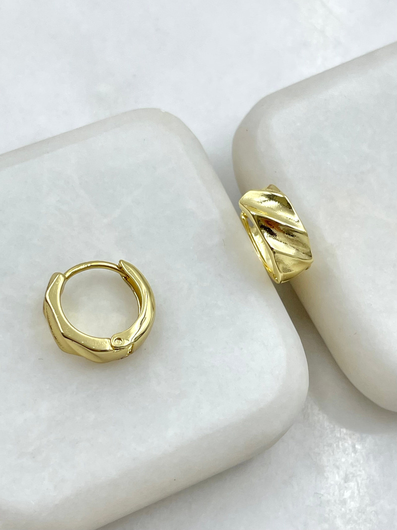 Özel Seri Desenli Basic Halka Küpe Gold