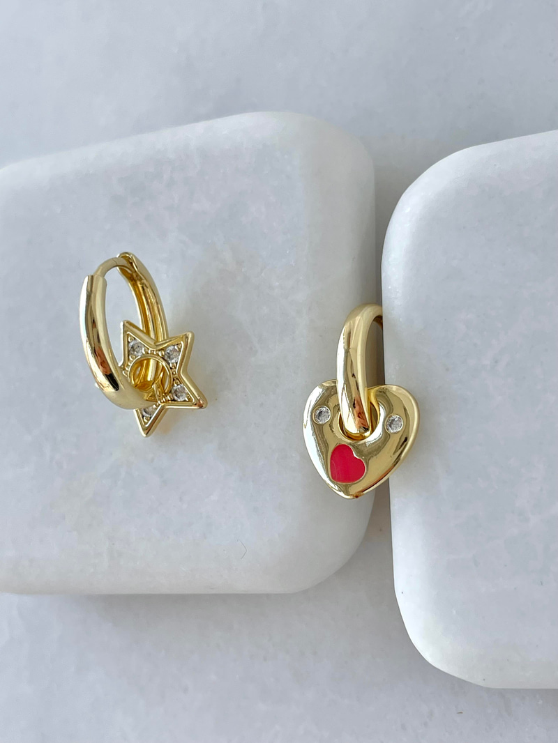 Özel Seri Yıldız ve Kalp Charmlı Halka Küpe Gold