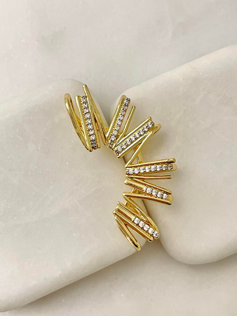 Altın Kaplama Gömme Taşlı Çift Renk Kıkırdak Küpe Gold