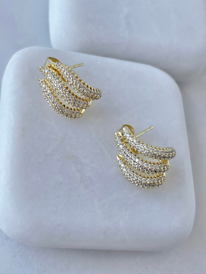 Özel Seri Zirkon Taşlı Üçlü Görünüm Dalga Model Küpe Gold