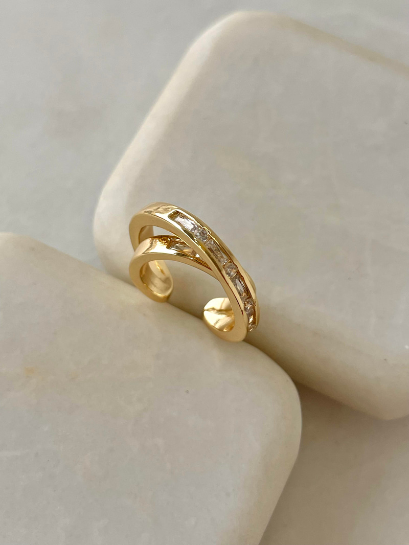 Altın Kaplama Kristal Taşlı Çift Halka Kıkırdak Küpe Gold