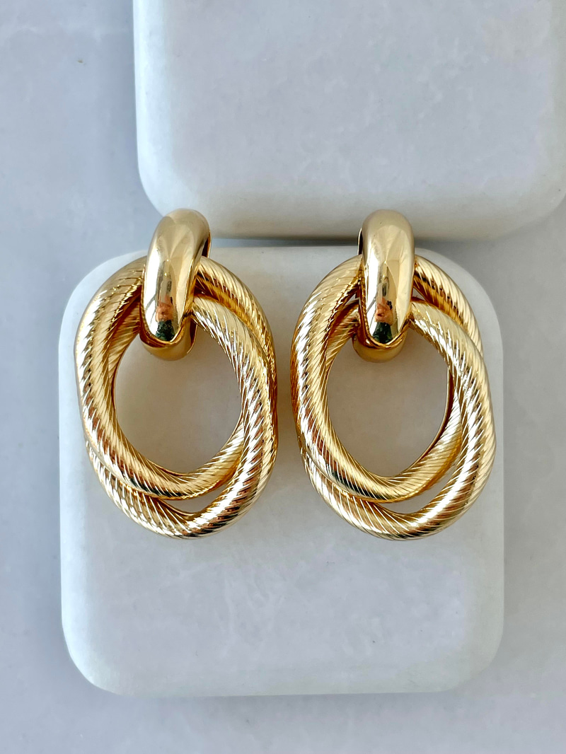 Altın Kaplama Vintage Oval Küpe