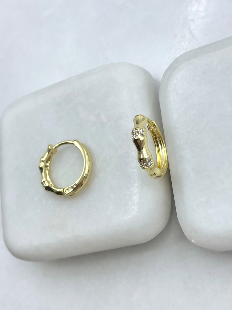 Özel Seri Gömme Taşlı Kemik Model Halka Küpe Gold
