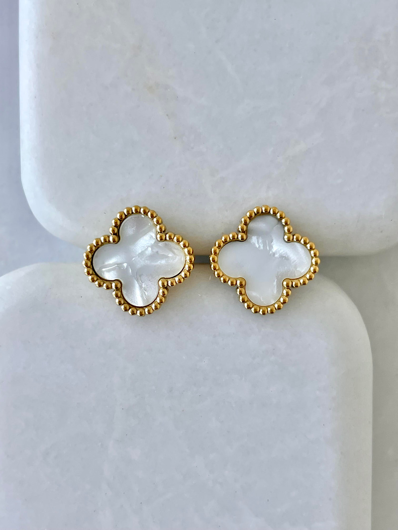 Çelik Dört Yapraklı Yonca Küpe Gold