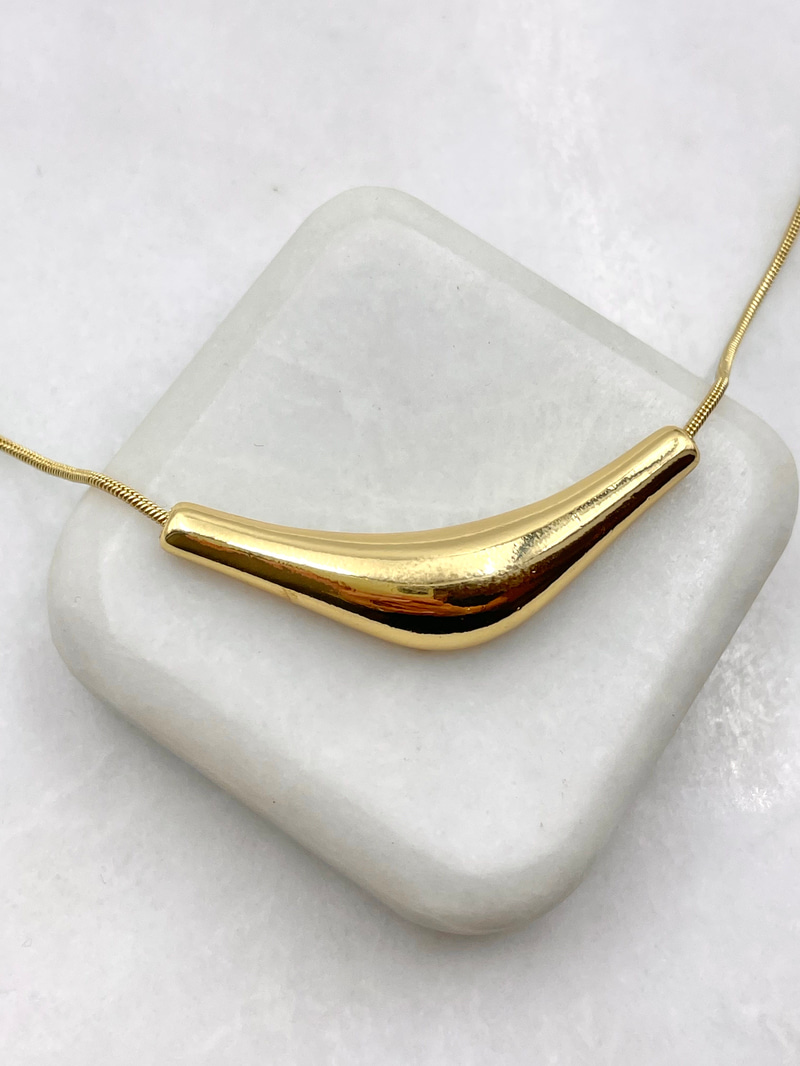 Bombe Plaka Yılan Zincir Kolye Gold