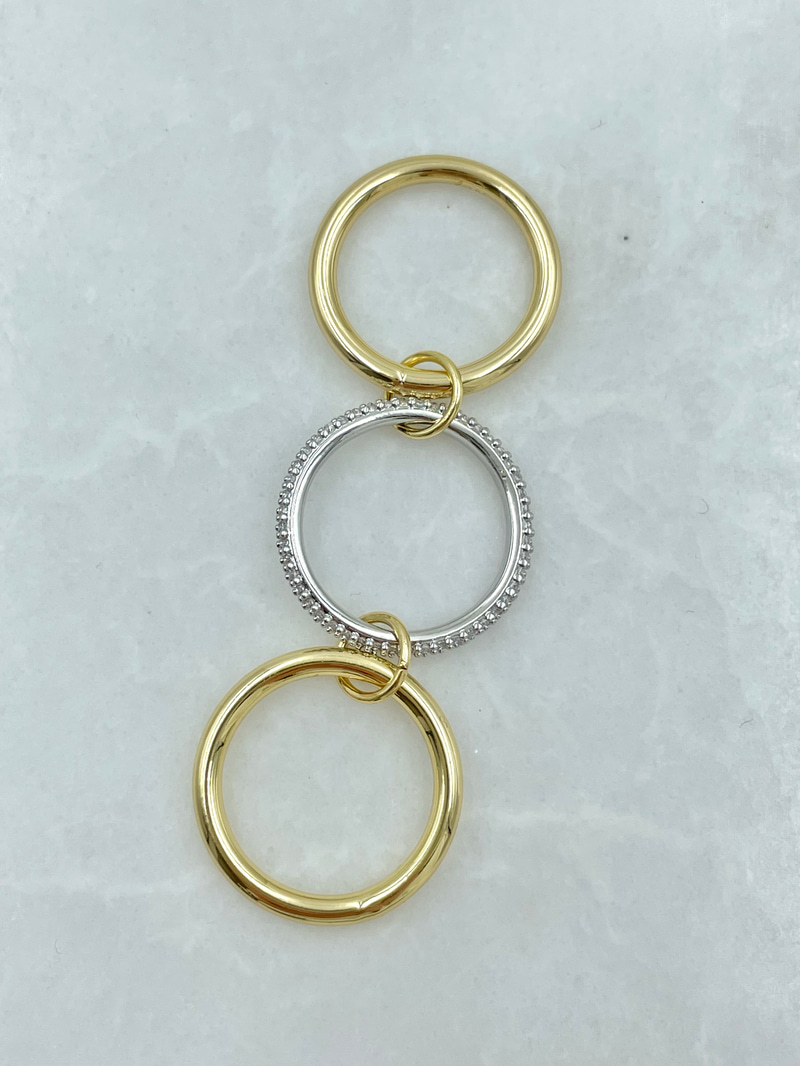 Gömme Taşlı Üçlü Halka Yüzük Gold