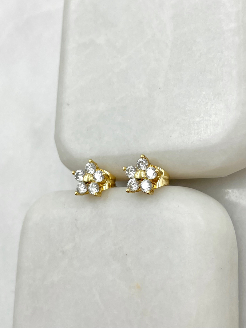 Özel Seri Minimal Gömme Taşlı Çiçek Küpe 0.7 cm Gold