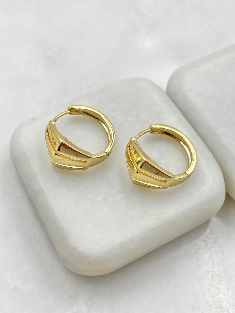 Özel Seri Tasarım Halka Küpe Gold