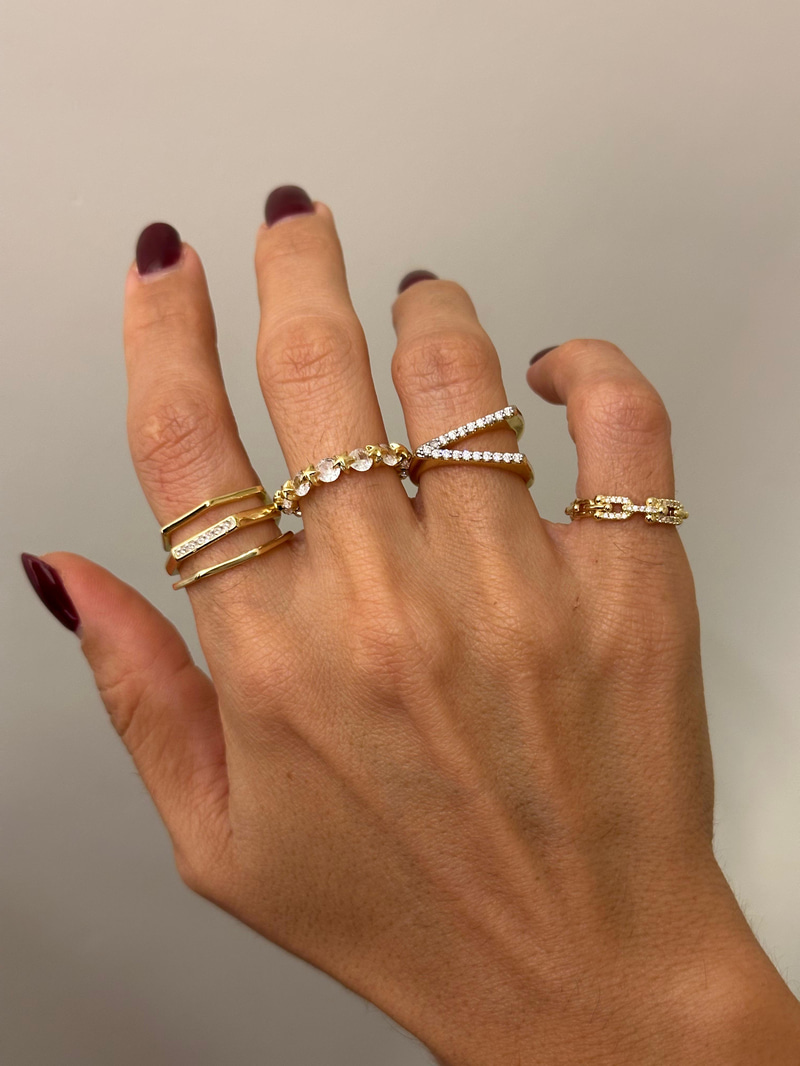 Altın Kaplama Çift Renk V Model Yüzük Gold