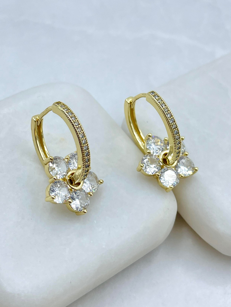 Altın Kaplama Kristal Taşlı Çiçek Charmlı Küpe Gold