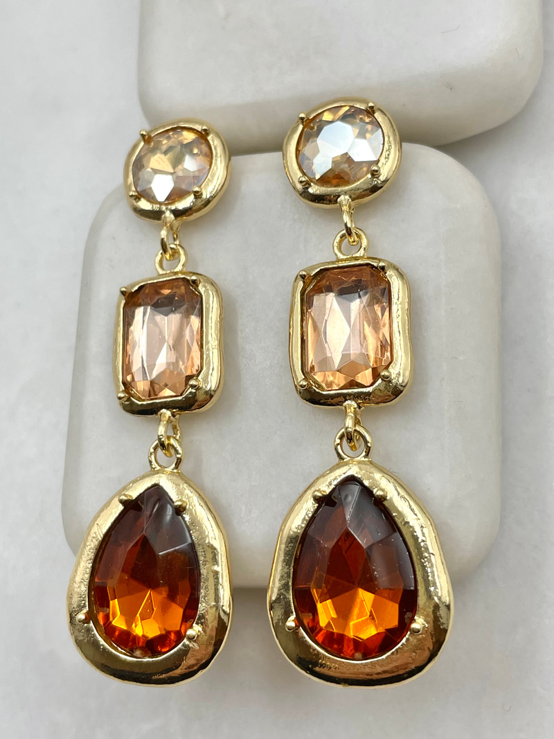 Geometrik Taş Sallantılı Vintage Küpe Gold
