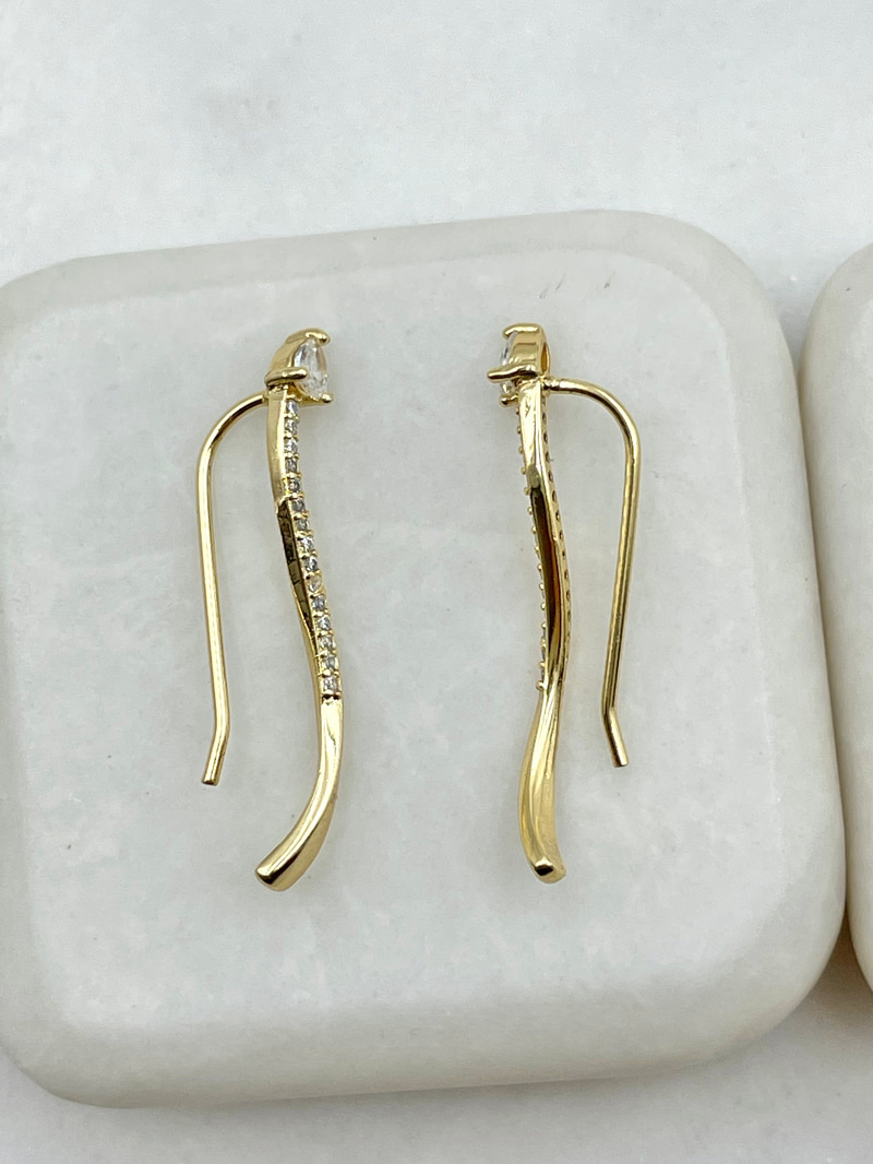 Kristal ve Gömme Taşlı Kıkırdaklı Küpe Gold