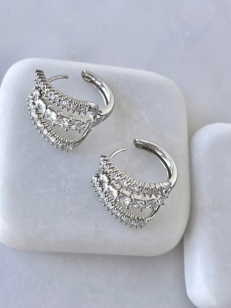 Özel Seri Üçlü Görünüm Baget Kristal Taşlı Küpe Gümüş