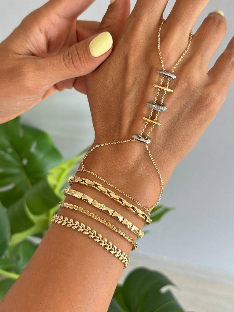 Altın Kaplama Dizi Yaprak Model Bileklik Gold