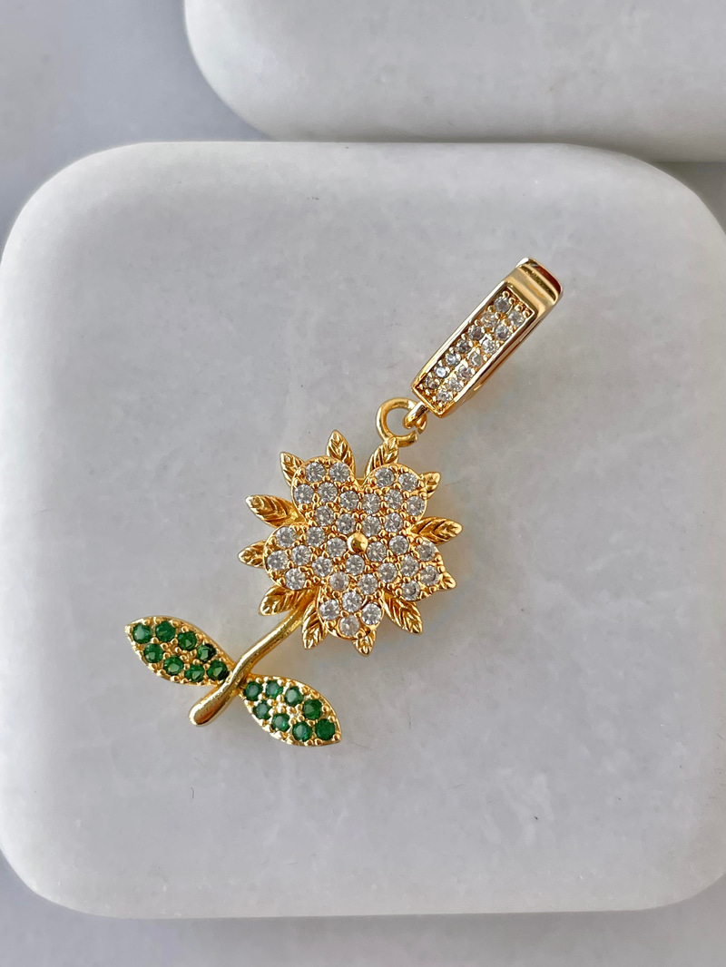 Dönen Papatya Ajda Charm