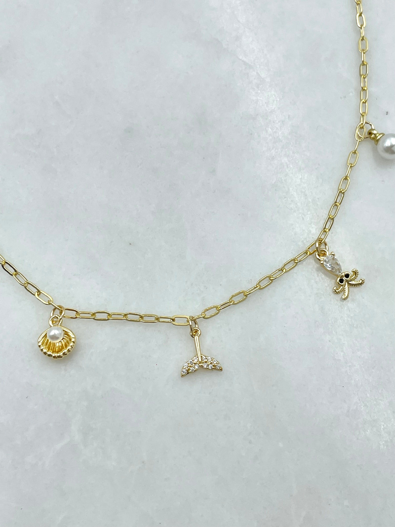 Deniz Kızı ve Ahtapot Sallantılı Kolye Gold