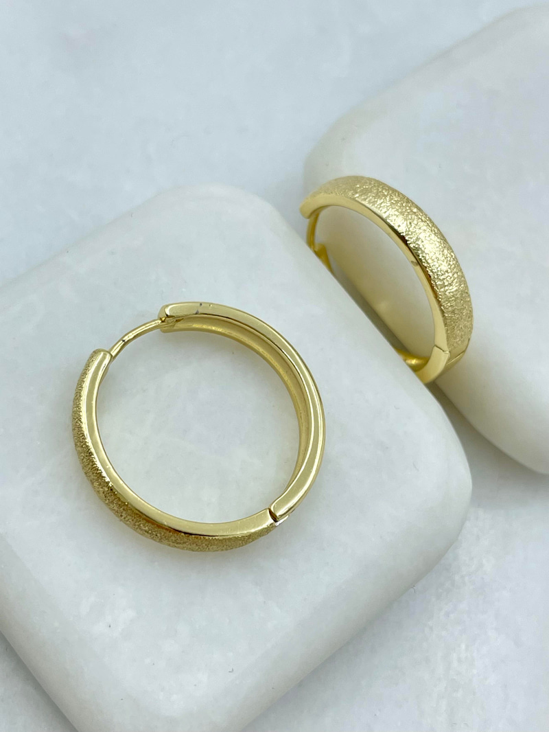 Özel Seri Kumlu Halka Küpe 2.5 cm Gold