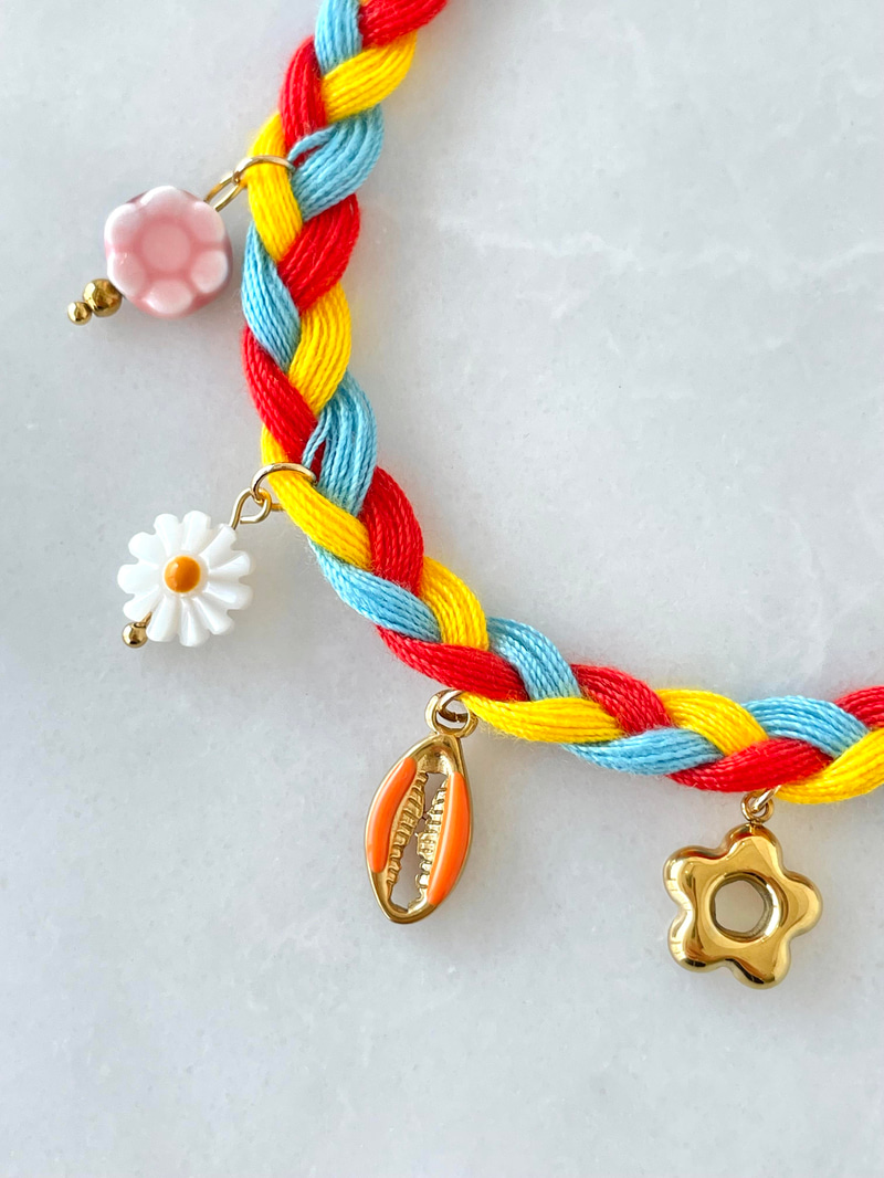 Çelik Charm Sallantılı Turuncu Örgü İp Bileklik Gold