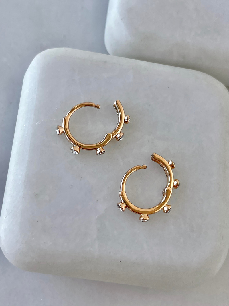 Özel Seri Taşlı Minimal Halka Küpe