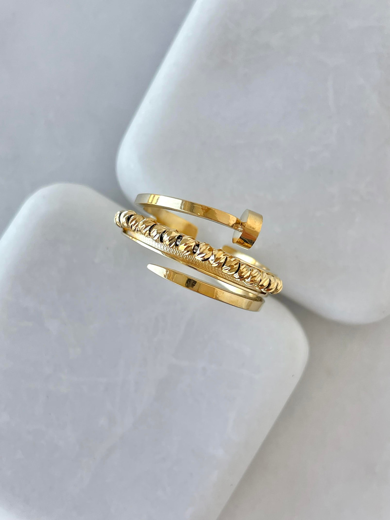Çelik Dorikalı Çivi Model Yüzük Gold